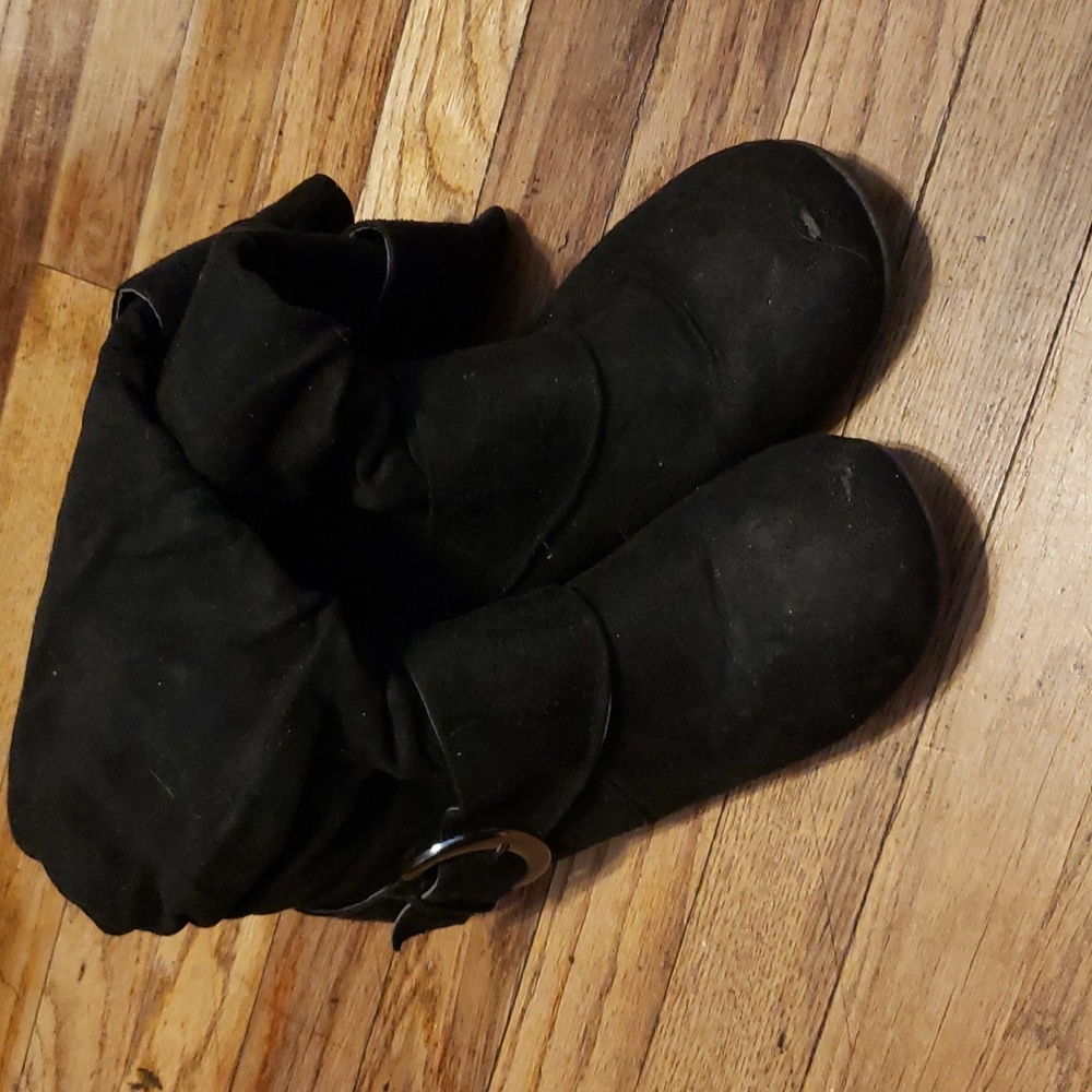 Boots sz 9